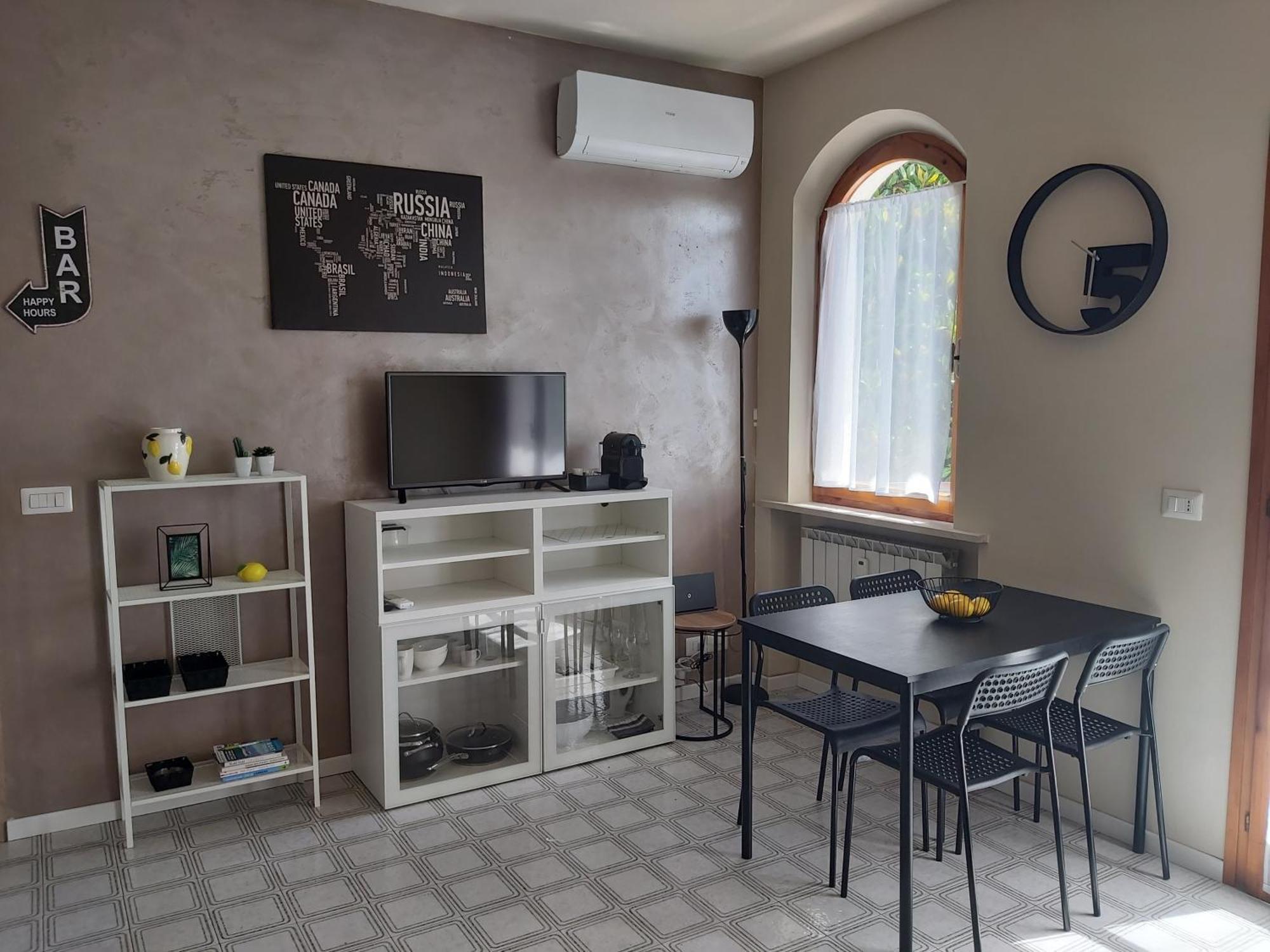 I Limoni Bilocale In Residence Con Piscina Пескиера дел Гарда Екстериор снимка